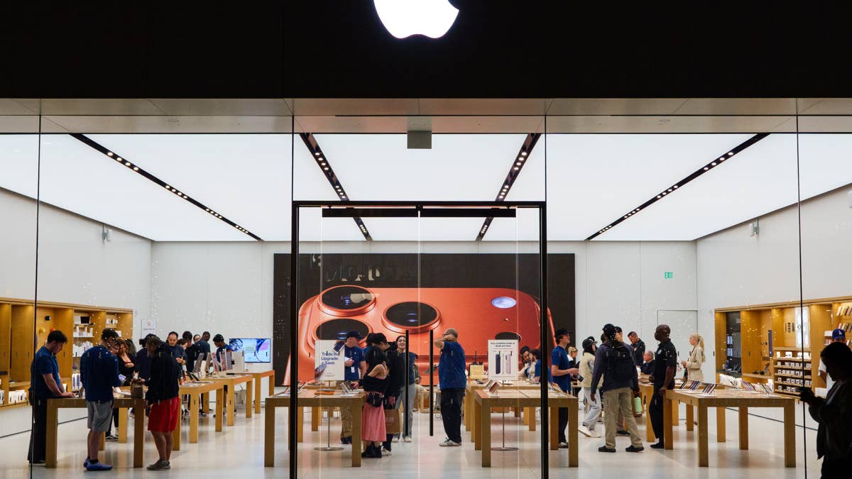 Apple’s biggest AI advantage may face new privacy challenge